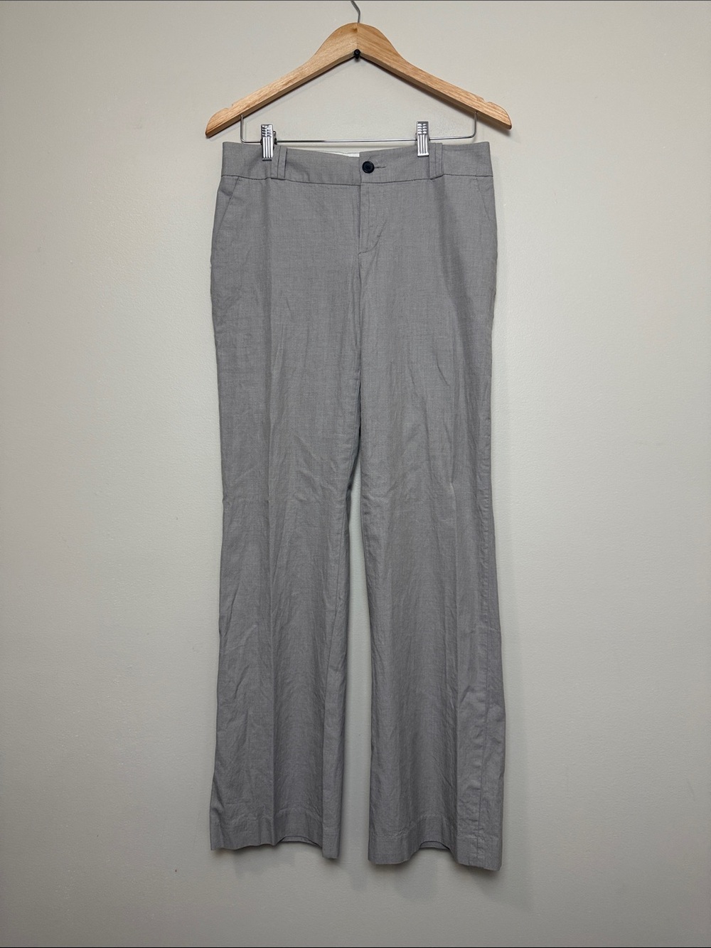 Banana Republic Martin Fit Light Gray Dress Pants size 6